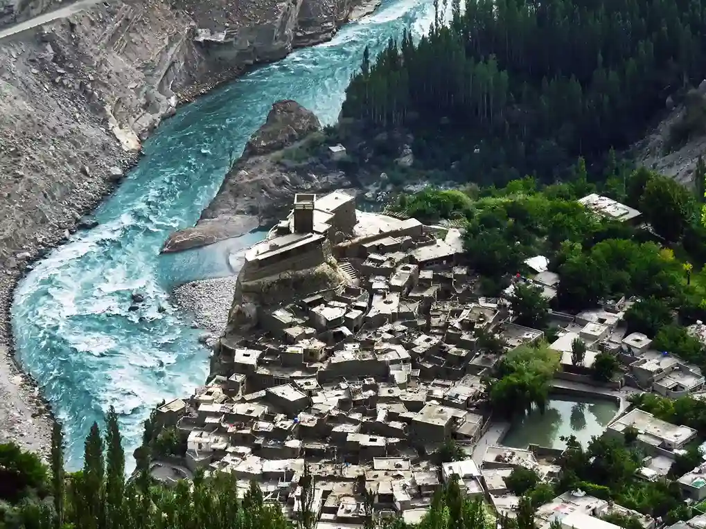 Hunza Tour Packages Child