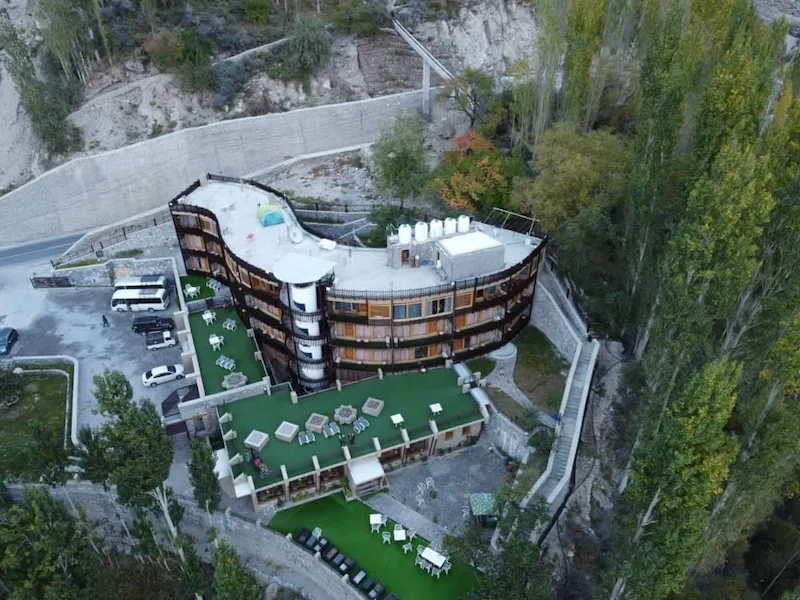 Famree Resort Attabad Lake