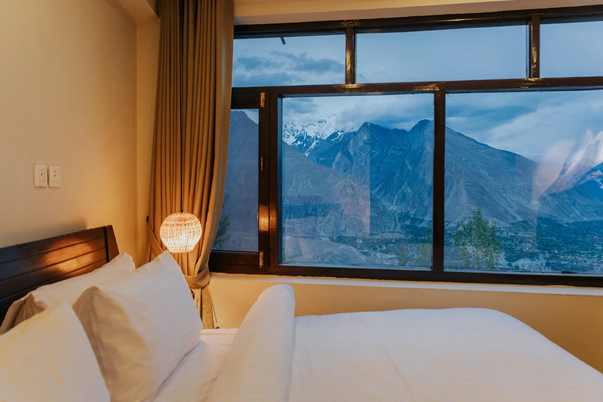 Hunza Tour Packages Child